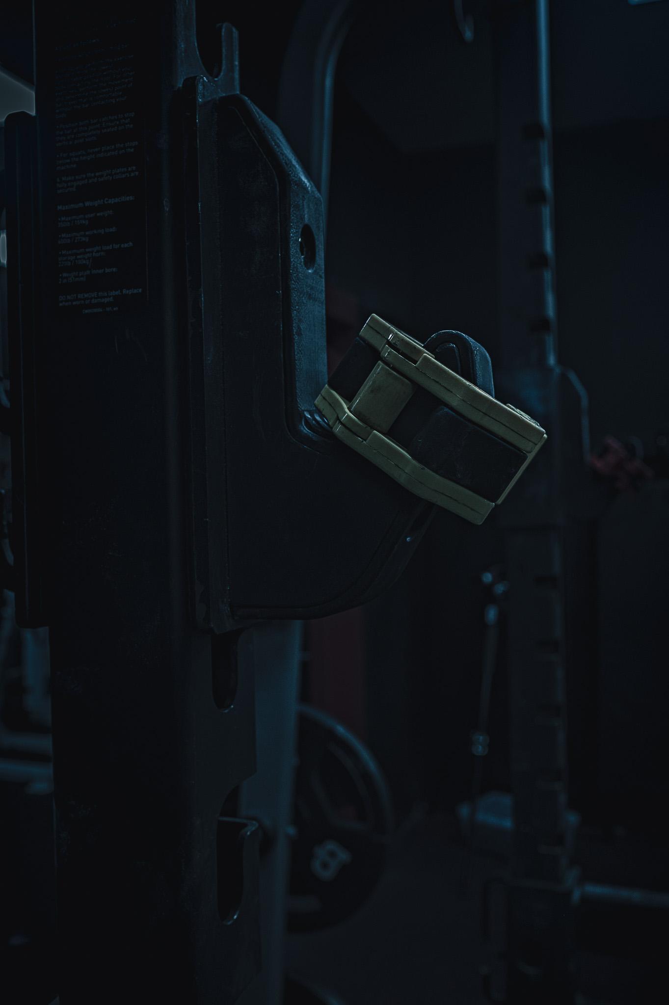 Rack spotter arm detail