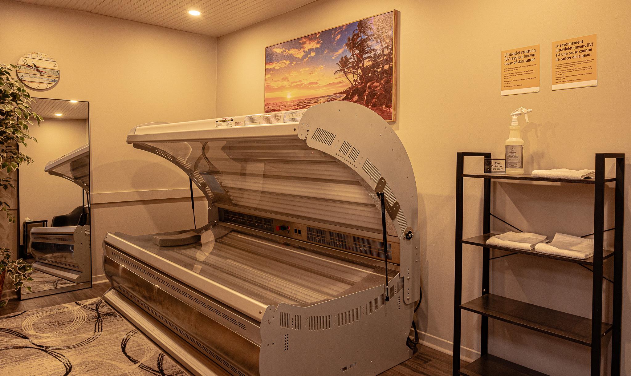 Tanning services at Embrun Total Fitness
